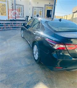 تۆیۆتا کامری